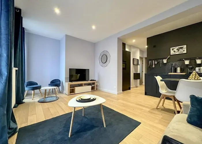 Delavigne Spacieux Classe 4 Etoiles Parking Privatif Aix-les-Bains